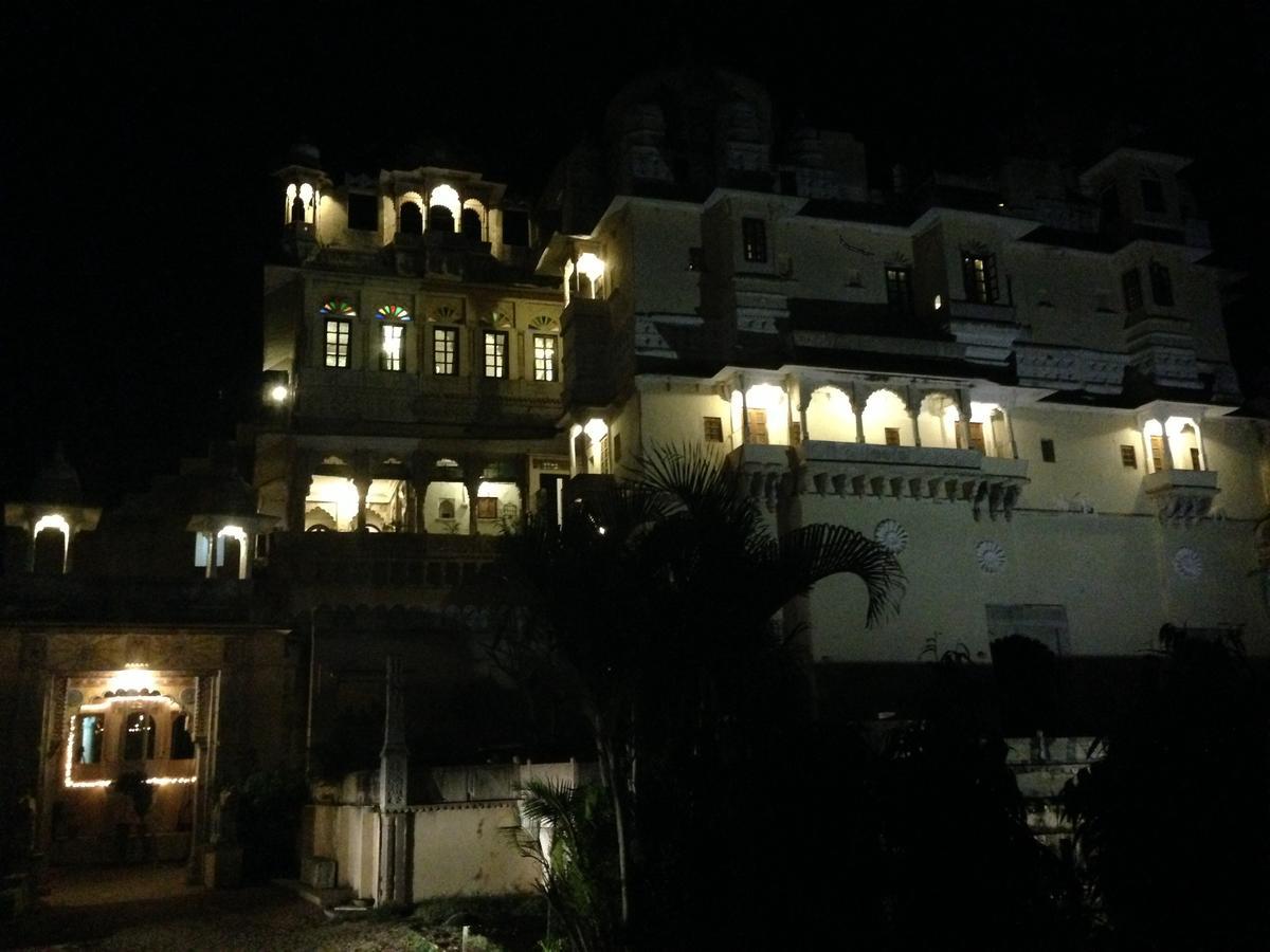 Fort Begu Hotel Begun Buitenkant foto